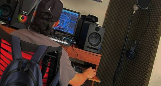 productor de musica urbana  - The sound feel studio