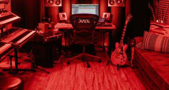 Mixing and Mastering Engineer - Cooper Leith