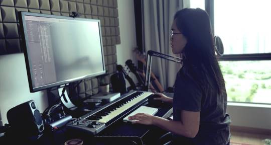 Film Composer - Weissa G