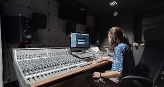 Recording / Mixing Engineer  - Alban Constantin König