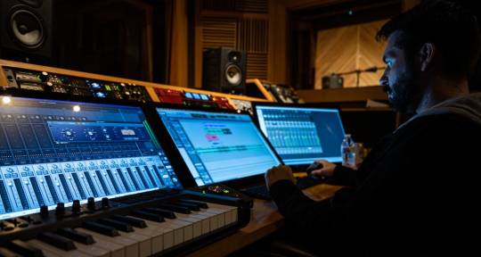 Mastering,Mixing, Producer - RICK D´ANGLE