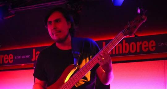 Session bassist - Jorge Cabezas