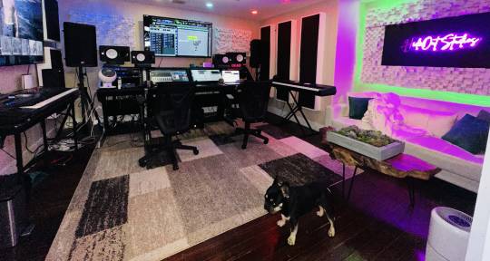 Music Recording Studio - Hideout Music Studios