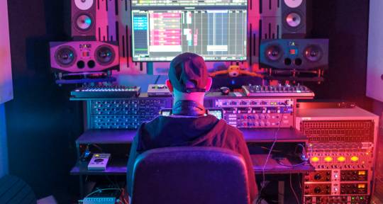 Dope Recording Studio  - 8 Hertz Audio