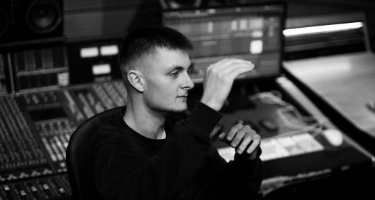 Producer, Engineer & Artist - Jacob Briggs