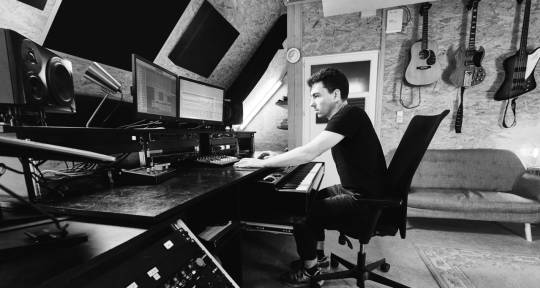 Mixing engineer - Producer - Tom Lecomte