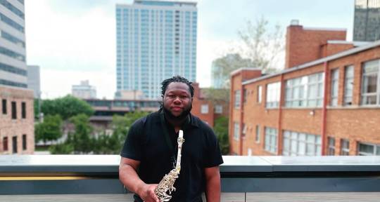 Professional Saxophonist - Saxophonist Kelvin Evans