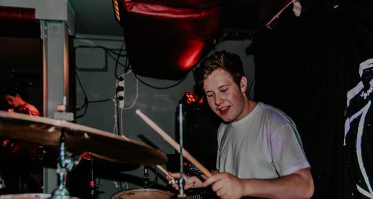 Drummer - Mixer - Producer - Kyle Fummey