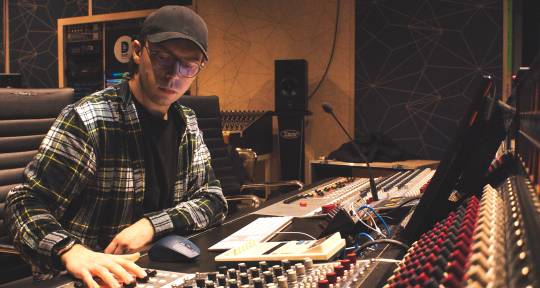 Mixing/mastering engineer - Alois Piellard