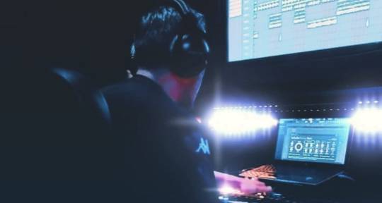 SoundEngineer | Music Producer - 𝙀𝙭𝙤𝙙.𝙈𝙠𝙧𝙯™