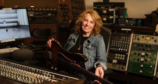 Top-Notch Session Bass Player - Alison Prestwood