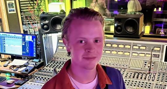 Mixing Engineer - Starri