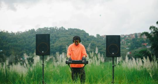 Hiphop & R&B Music Producer - Aasis Beats