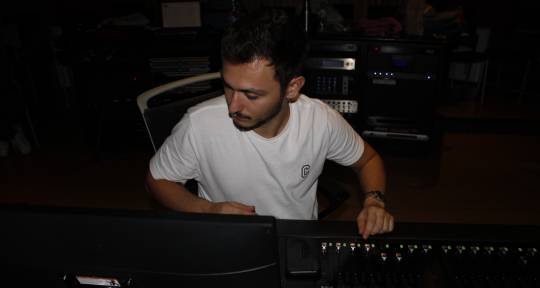 Pop Producer for Hire - Filip Manzac