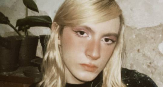 Singer, Writer & Ind Producer - Soy Levin