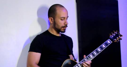 Session Guitarist - Carlos Damiano B