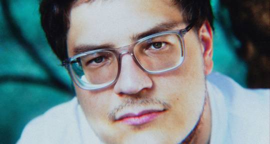 Professional Musician - Robert Unterköfler