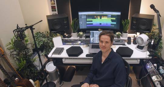Vocalist & Producer - Henry Charles