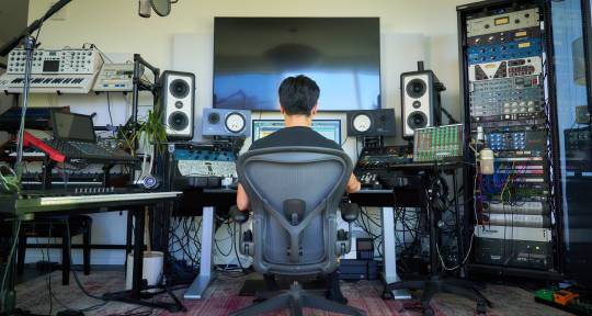 Producer/Mixing/Mastering - Valentyne