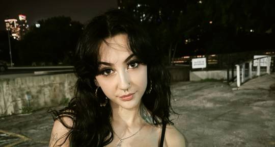 Trap/alt singer & writer - Mønet