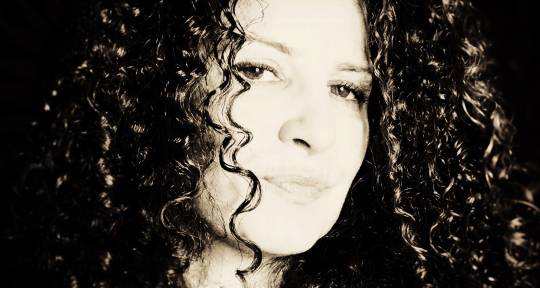 Retro Soul Lead Vocals/BV's - Lisa Marshall