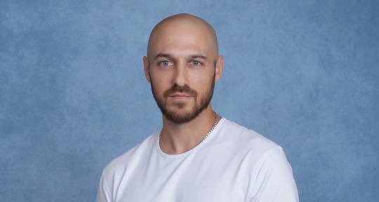 Lyricist, Songwriter, Rapper - Kenny Giacomini