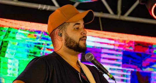 Musico brasileiro e produtor - Chrystian Paulo
