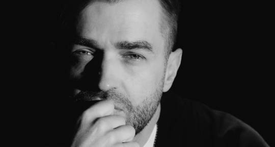 Remote Topliner and Producer - Owen Zhenya