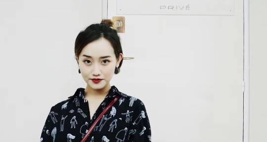 Songwriter  Female Singer - Limona Li