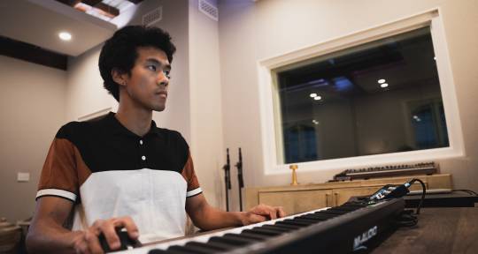 Pop & Dance Producer+Engineer - Jake Jeong