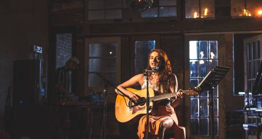 Songwriter/Vocalist - Kyda