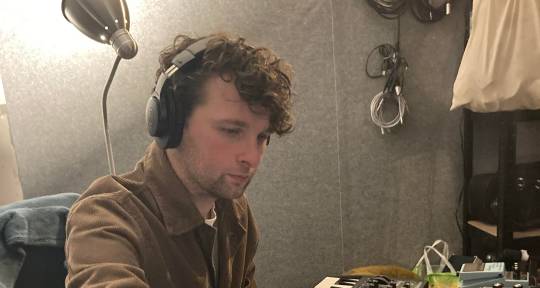 Versatile Session Musician - James Davis