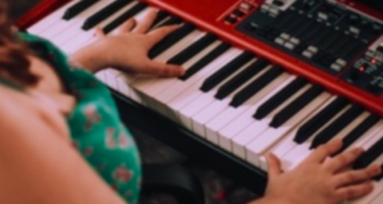 Session Pianist, Arranger, Vox - Katie Cronin