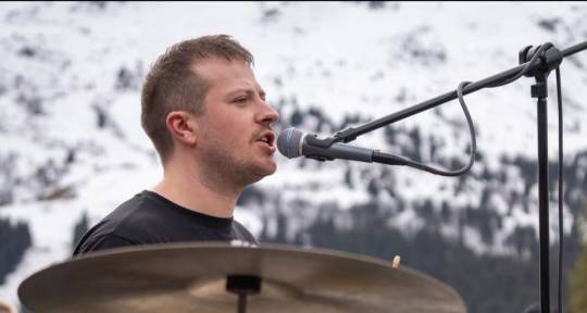 Remote Lo-fi Session Drummer - Troy Secker