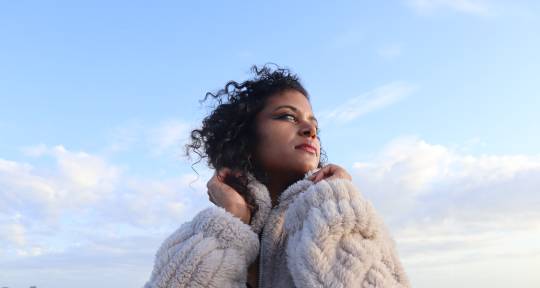 Original Voice. Soulful Vision - HINA.