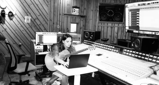 Session vocalist, guitarist - Lauren Mian