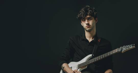 Pro Mix & Mastering Engineer - Zack Camilleri