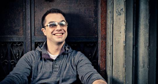 Pop/Rock/R&B Music Producer - MICAHEL LANCE