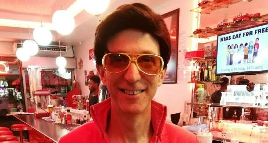 Male Vocalist (Singer) - Gordon Rocker