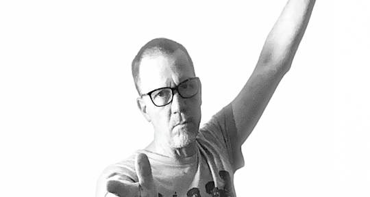 Songwriter of alternative rock - burmaunderground