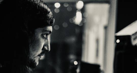 Music Producer/Mixing Engineer - Christopher Reynolds