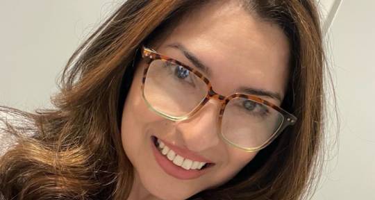 Latin Female Vocals, Violinist - MARYCEL MONTOYA