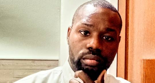 I am a singer songwriter  - Stephon Harris