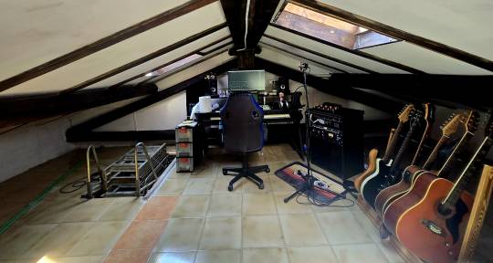 mix and master engineer - Triangle Recording Studio