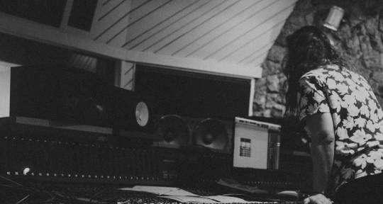 Hybrid Mixing and Mastering - Diogo Sarcinelli