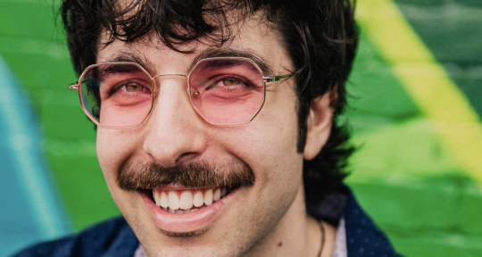 Singer-Songwriter/Producer - Mike Spector