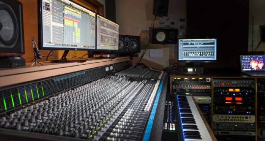Hip-Hop/R&B Engineer/Producer - Furlow