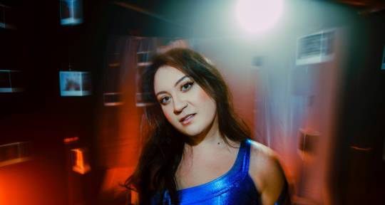 Pop Vocalist, Songwriter - Maria Shockey