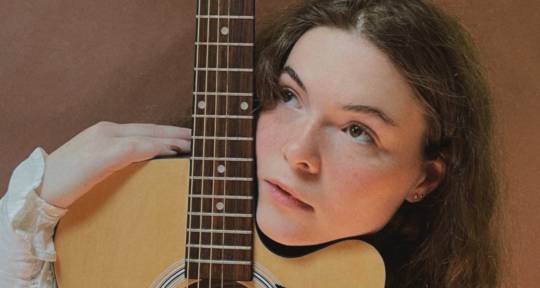 Indie Folk Vocalist/Producer - Lizzy Hilliard