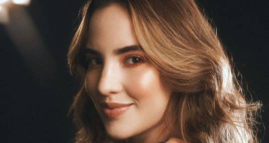 Songwriter, Session Singer - Isa Garcés
